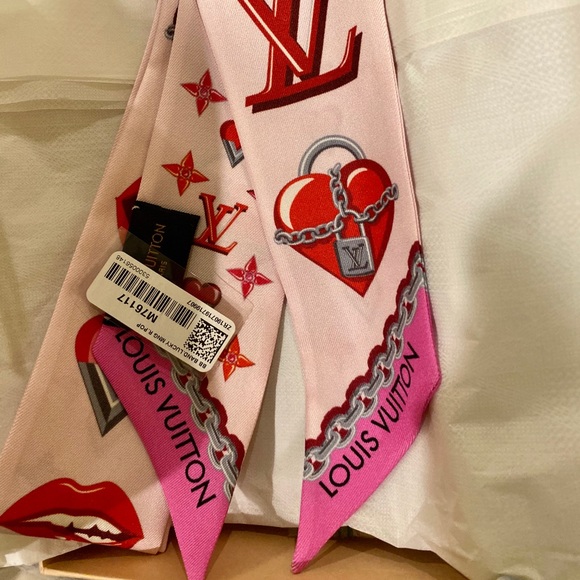 Louis Vuitton Lucky Monogram Bandeau - Picture 2 of 3